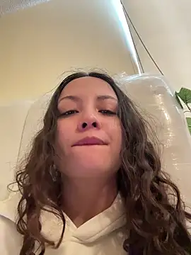 Megan Rodrigo online show from February 12, 1:57 pm