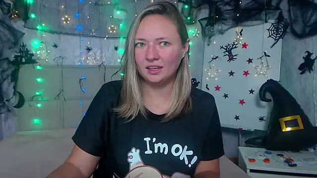 SallyVerda online show from October 17, 6:11 pm