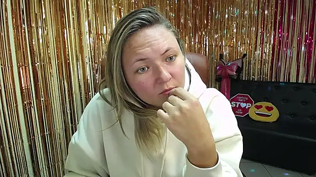 SallyVerda online show from October 12, 5:15 pm