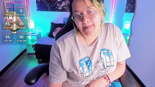 lucky-leah online show from October 9, 5:00 am