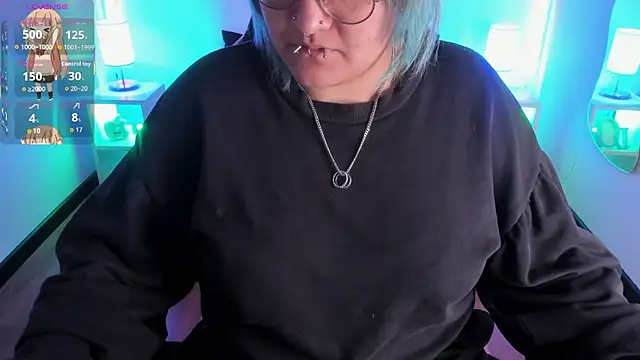 lucky-leah online show from January 9, 4:06 am