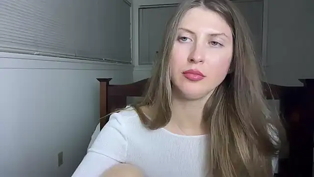 YUMIandbigWOLF online show from February 21, 4:24 am