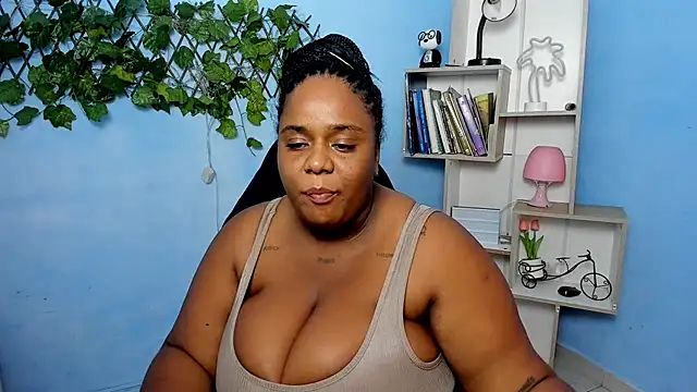 bbw charlote online show from December 4, 3:13 pm