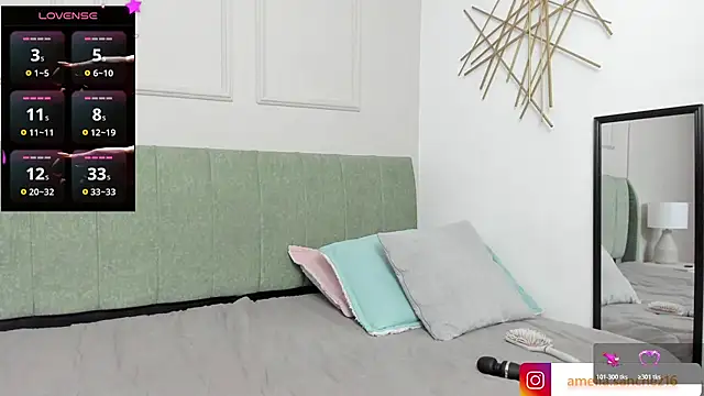 Snapshot of Sussanewolf chatting on October 25, 12:24 pm Sussanewolf online show from October 25, 12:24 pm