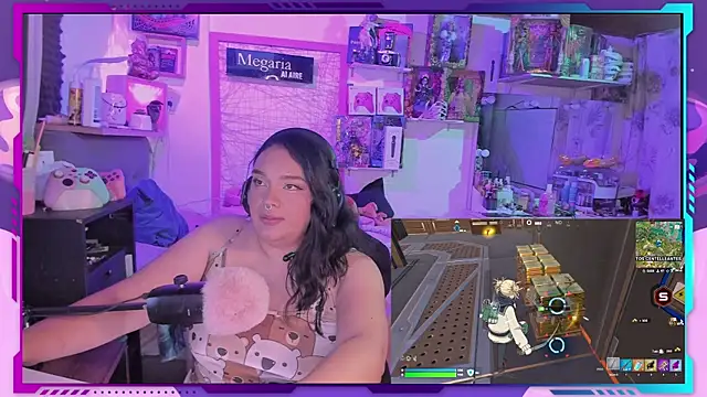 Snapshot of MegariaB chatting on September 22, 4:33 am MegariaB online show from September 22, 4:33 am