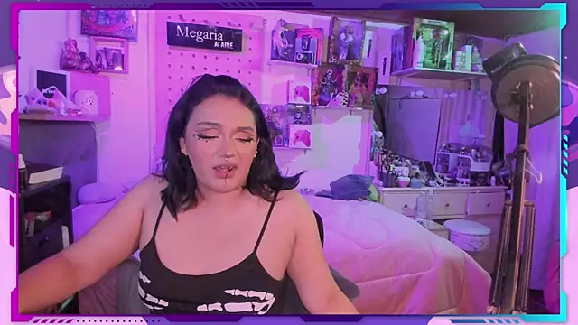 Snapshot of MegariaB chatting on October 16, 3:53 am MegariaB online show from October 16, 3:53 am