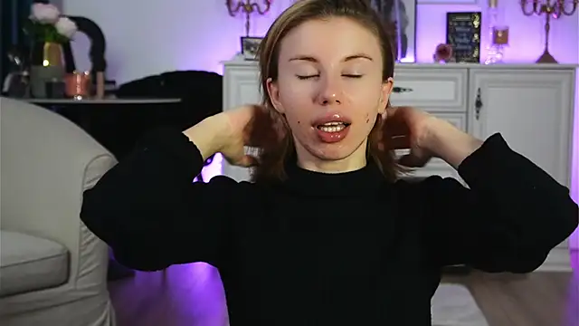 ivyleague  online show from November 2, 3:54 am