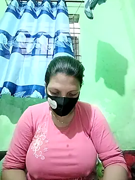 Snapshot of Depte- chatting on September 15, 2:31 am Depte- online show from September 15, 2:31 am