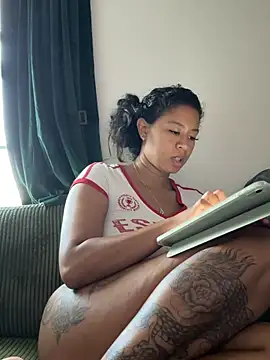 AshleyLoveee online show from June 2, 12:11 am