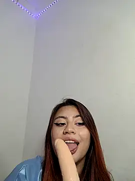 Scarlet garnet online show from October 19, 4:47 am