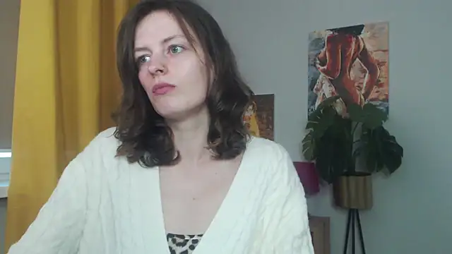 juicyNadine online show from October 13, 5:32 am