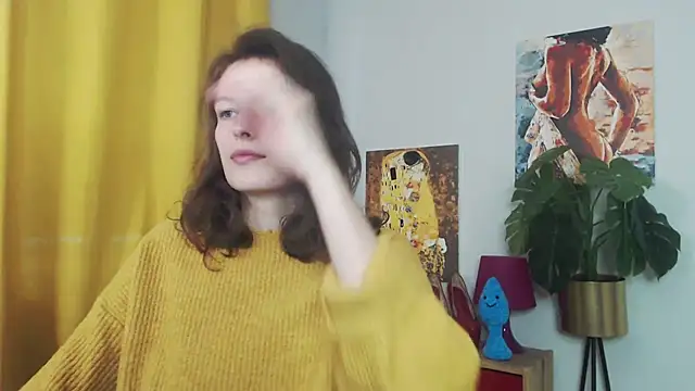 juicyNadine online show from September 28, 5:03 am