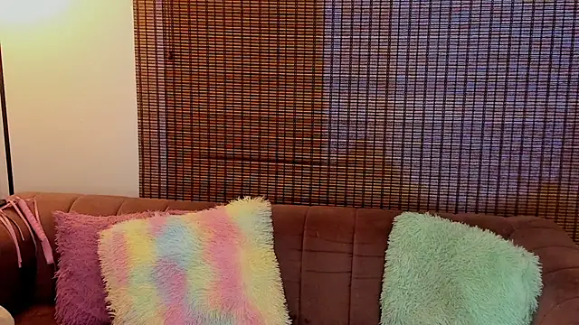 ariana cross online show from February 26, 1:21 pm