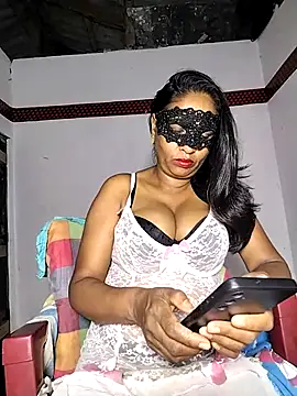 Nishii Girl online show from December 14, 9:42 pm