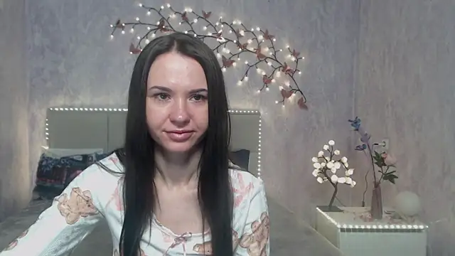 KaraCriegs online show from March 7, 6:48 pm