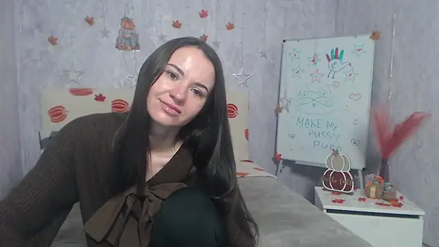 KaraCriegs online show from November 22, 8:00 pm