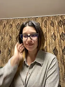 Snapshot of NadiraNoor chatting on October 18, 10:22 pm NadiraNoor online show from October 18, 10:22 pm