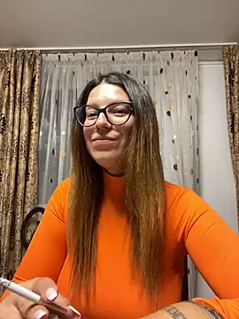 Snapshot of NadiraNoor chatting on September 10, 9:48 pm NadiraNoor online show from September 10, 9:48 pm