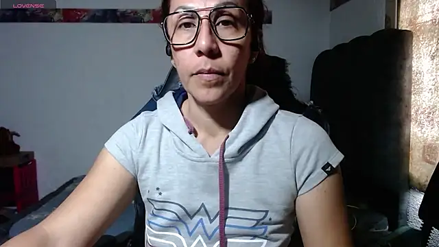 horny paty online show from March 31, 8:09 pm