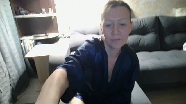 Snapshot of WindChristy chatting on October 30, 3:20 am WindChristy online show from October 30, 3:20 am