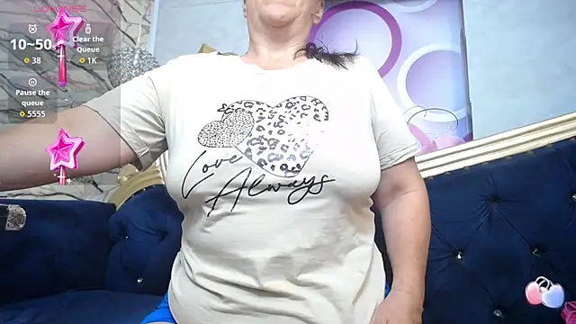 Snapshot of karito_mature17 chatting on September 19, 11:31 am karito mature17 online show from September 19, 11:31 am