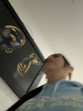 victoria cooper3 online show from February 26, 11:53 am