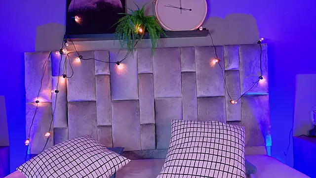 Snapshot of nahomi_campbell chatting on October 25, 7:54 pm nahomi campbell online show from October 25, 7:54 pm