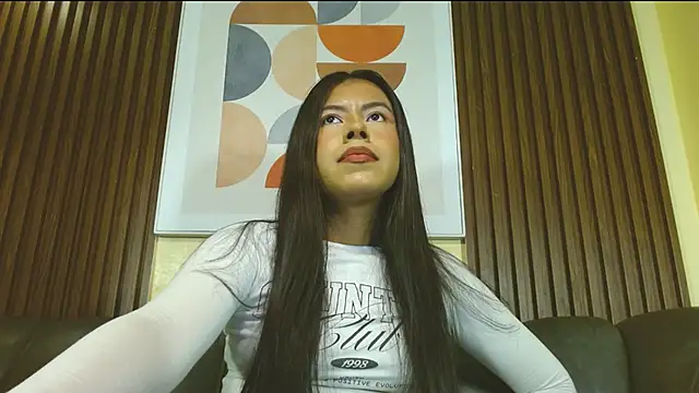 Snapshot of VeronicaRobles chatting on October 25, 6:48 pm VeronicaRobles online show from October 25, 6:48 pm