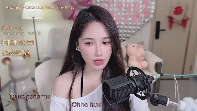 Snapshot of babykitty- chatting on October 16, 7:33 am babykitty- online show from October 16, 7:33 am