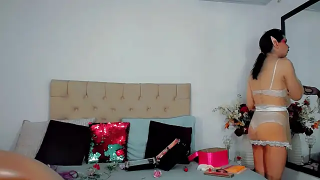 Snapshot of maria_camilacms chatting on October 30, 11:28 pm maria camilacms online show from October 30, 11:28 pm