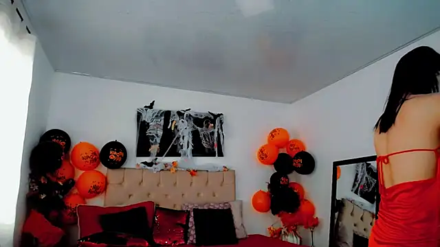 Snapshot of maria_camilacms chatting on October 13, 5:48 pm maria camilacms online show from October 13, 5:48 pm