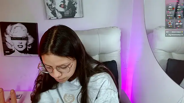 SamanthaRoldaan online show from September 29, 4:12 pm