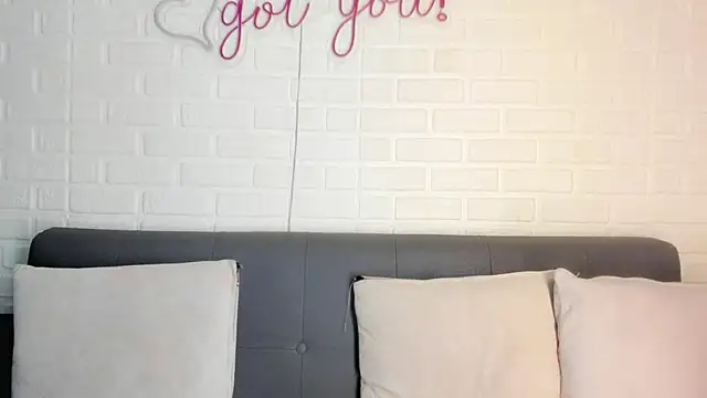 Snapshot of tatijara chatting on September 18, 7:45 pm tatijara online show from September 18, 7:45 pm