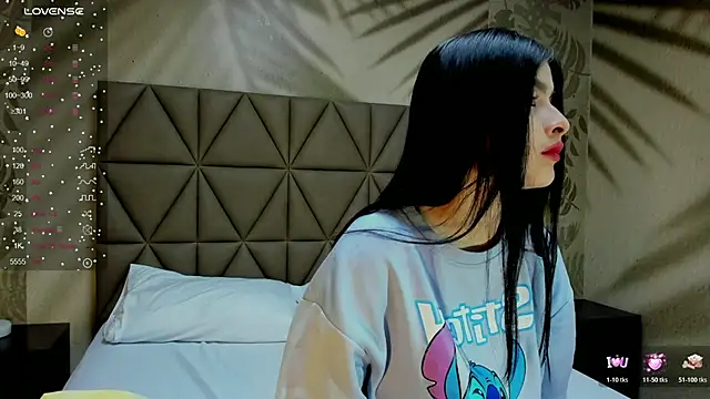 AnneDixie online show from March 3, 3:01 am