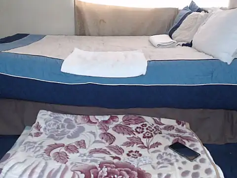 Snapshot of AdelaideT chatting on October 10, 12:32 pm AdelaideT online show from October 10, 12:32 pm