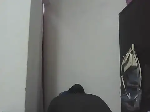 Snapshot of Sexxybella27 chatting on September 20, 9:13 pm Sexxybella27 online show from September 20, 9:13 pm