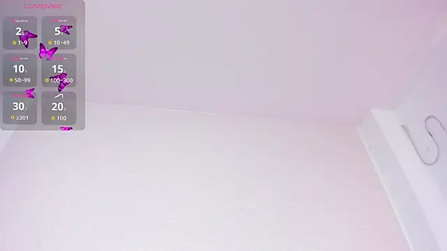 Snapshot of artmiaa chatting on September 27, 12:45 pm artmiaa online show from September 27, 12:45 pm