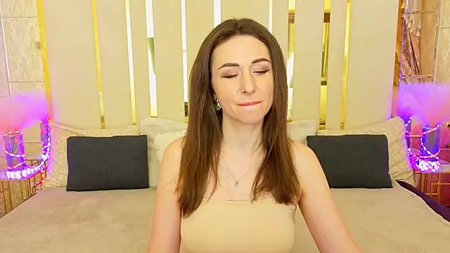 Snapshot of KimmmLi chatting on September 24, 1:21 pm KimmmLi online show from September 24, 1:21 pm