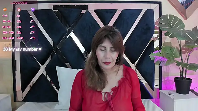 Snapshot of eva_loreti chatting on September 19, 11:20 am eva loreti online show from September 19, 11:20 am