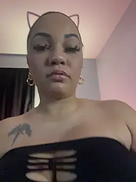 DestineeJayde online show from July 14, 5:01 am