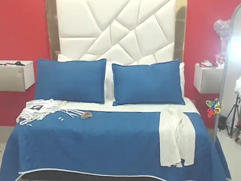 CanellaHotx online show from October 7, 3:27 pm