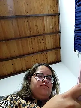 Snapshot of RachellGraham chatting on October 21, 1:04 pm RachellGraham online show from October 21, 1:04 pm