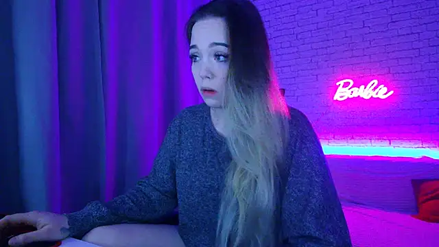 -Stacyy- online show from November 29, 10:19 am