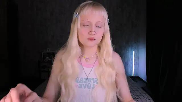 MariaMango online show from November 13, 1:15 am