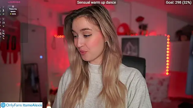 Alexis   Texas online show from October 19, 6:32 pm