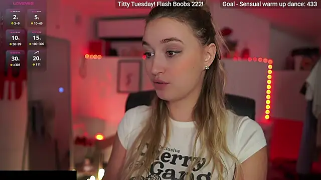 Alexis   Texas online show from November 25, 2:19 pm