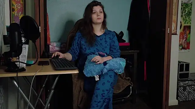 TreeJeanne online show from September 28, 12:50 am