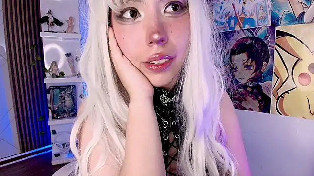 Snapshot of Purplee_Baby chatting on October 19, 9:50 pm Purplee Baby online show from October 19, 9:50 pm