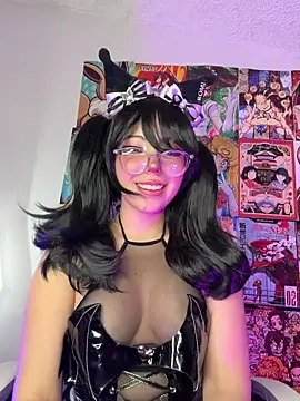 Snapshot of Purplee_Baby chatting on October 21, 10:36 pm Purplee Baby online show from October 21, 10:36 pm