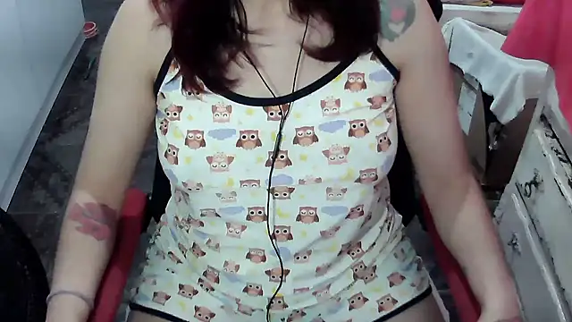 ManuEscarlate13 online show from March 25, 5:33 am